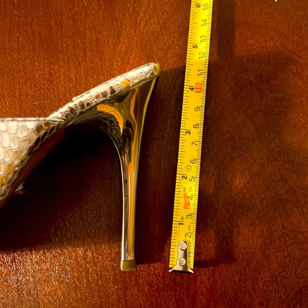Martini Osvaldo. Silver High Heels Sandals. Size 38 or US 8